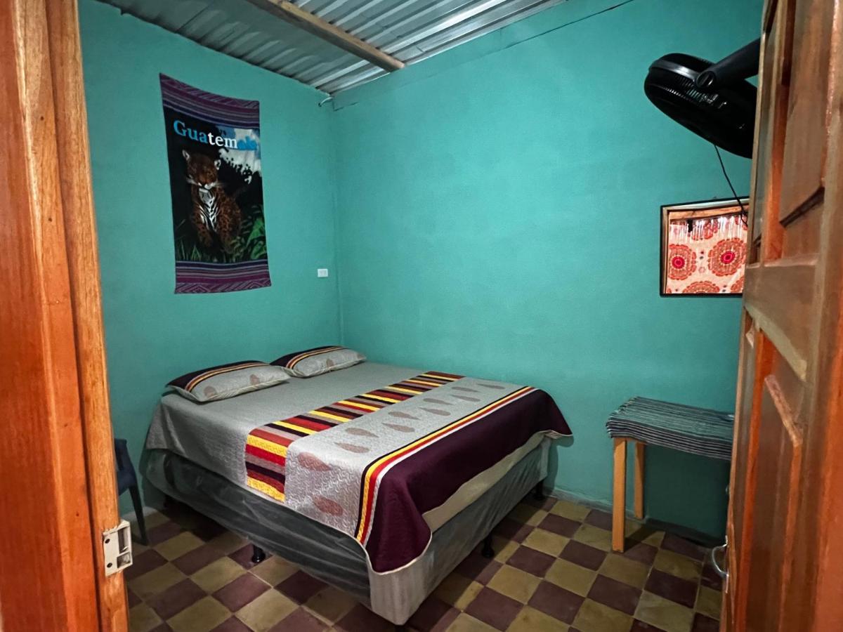 Appartement Casa " Mary " à Lanquín Extérieur photo